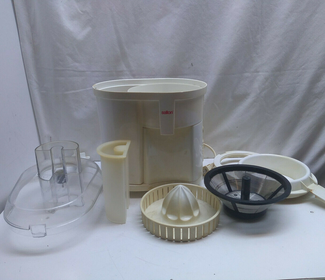 Salton JC3 Vitamin Bar Electric Vegetable Juicer & Citrus Press eBay