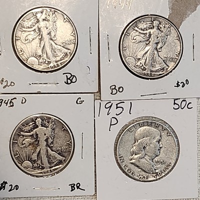MIXED SILVER LOT 90%  HALF DOLLARS  3 Standing Liberty, 1 Franklin Half