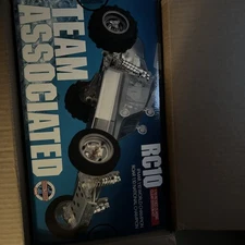 Team Associated 6004 1/10 RC10CC Classic Clear Edition Buggy Kit