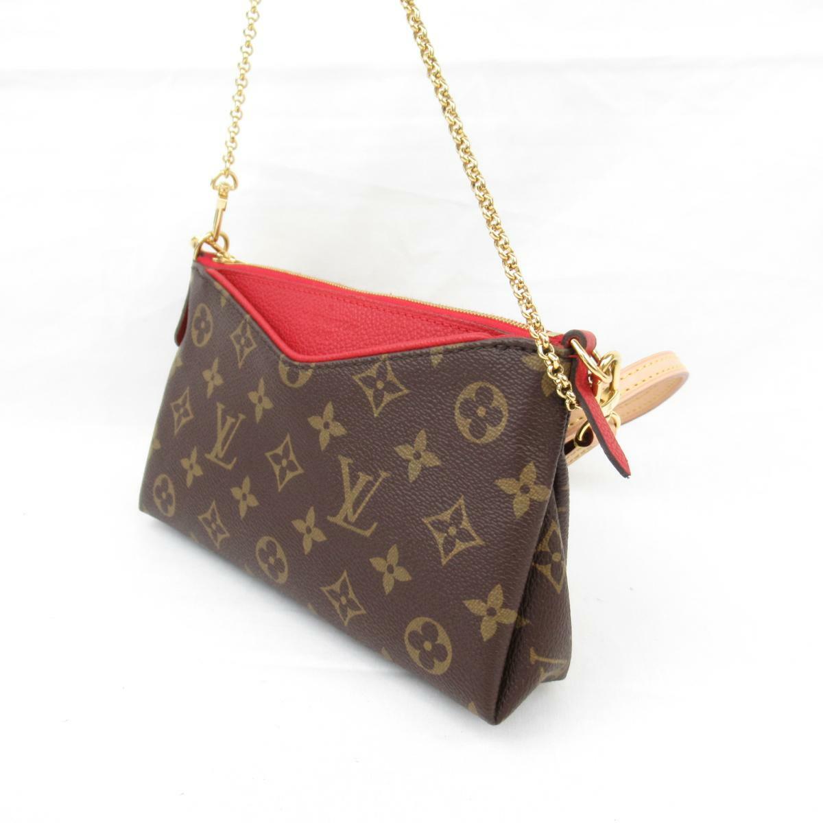 Louis Vuitton M41638 Pallas Clutch Crossbody Bag Monogram Canvas | The Art  of Mike Mignola