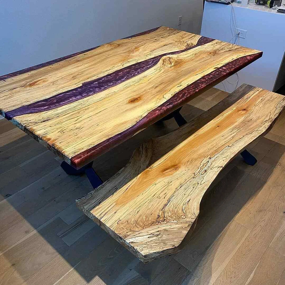 Mesa de comedor de resina epoxi de madera de nogal - Diseño personalizado en pulgadas Foto 3 de 4