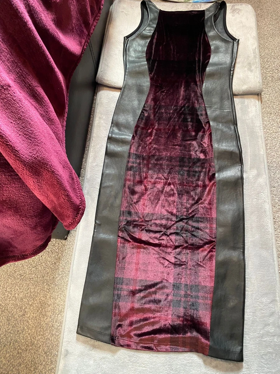 women's light pink ice skating dress MONDOR 2723 SPARKLE VELVET SKATING DRESS – Giggle Gear Clothing