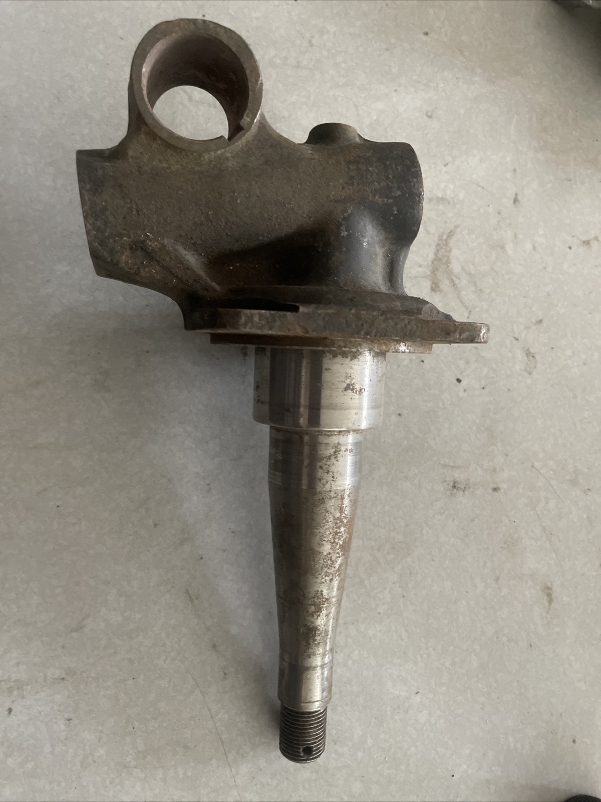 Ferrari 330 GT front right spindle