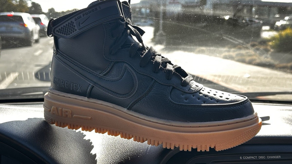 Nike Air Force 1 Goretex Black Gym Sneakers Boots CT2815-001