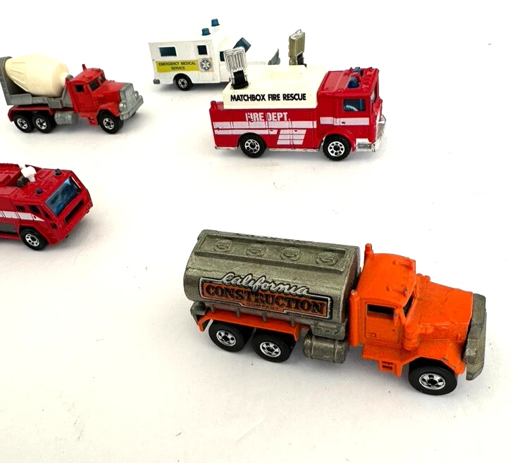 5 Vintage Matchbox & Hot Wheels Vehicles From 1970s-1990s~~Construction Fire etc - Image 2 of 4