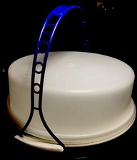 TUPPERWARE NEW USA VINTAGE 9  Pie Taker Tray and Seal  719. 720 BLUE HANDLE