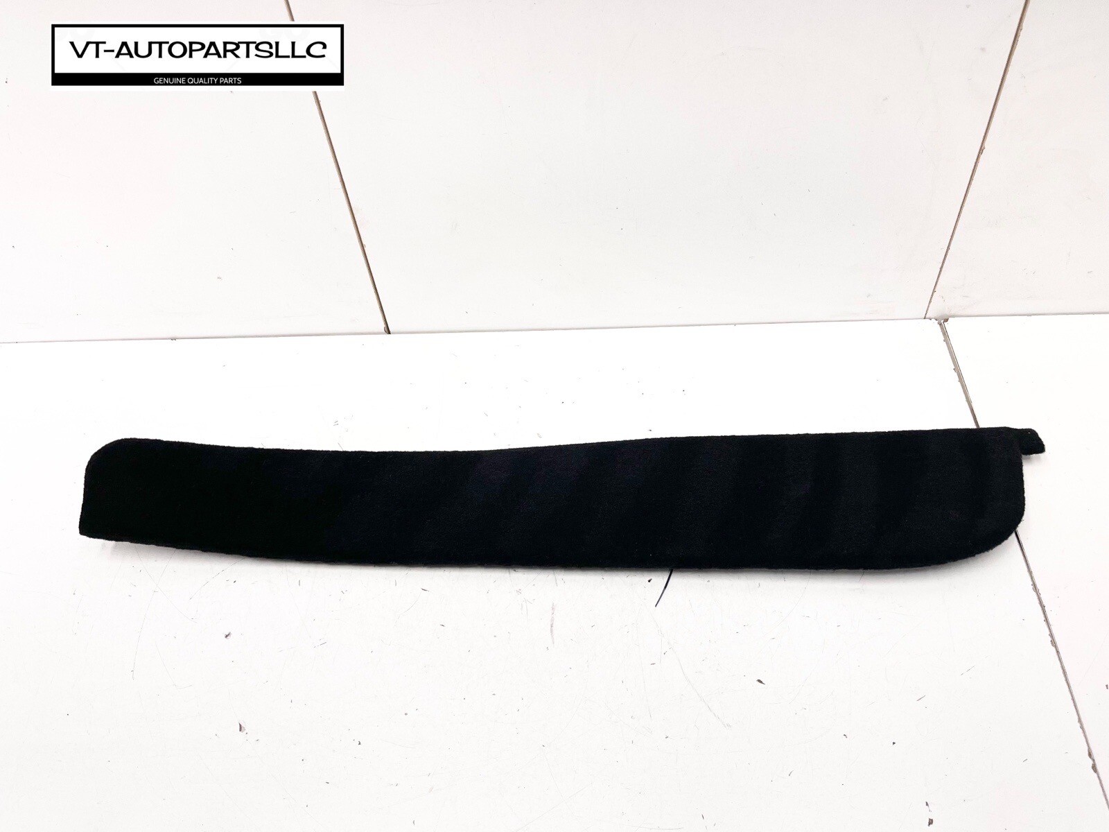 Maserati Levante 2017-2020 Right Side trim panel