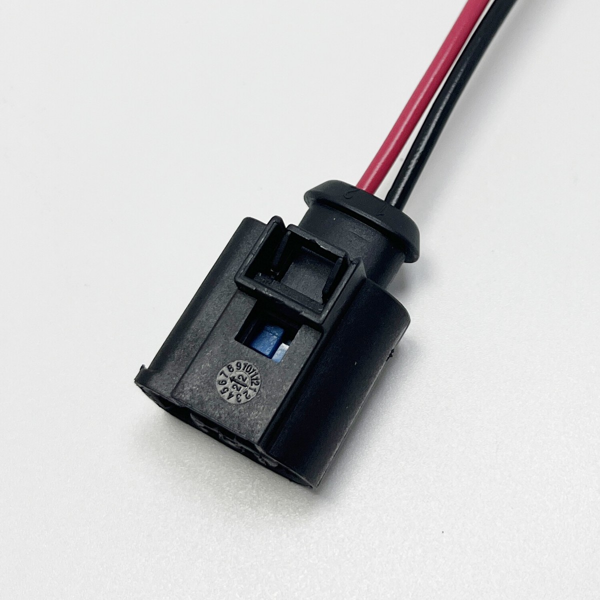 4D0971992A High Pressure Fuel Pump HPFP Connector For Audi VW Volkswagen  2PIN