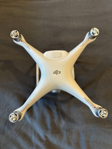 DJI Phantom 4 4K Camera Drone - White - Picture 11 of 11
