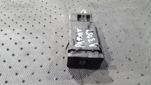 Volkswagen Passat 1996 Mirror heating switch button 3B0959621B, Ge #219021-29