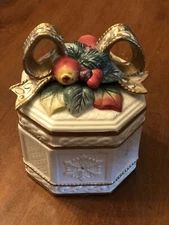 Fitz And Floyd "Snowy Woods" Trinket Box -