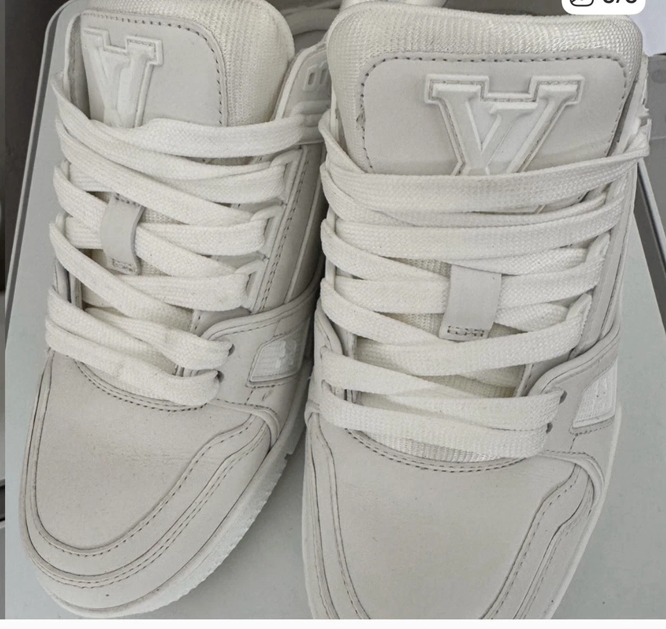 Louis Vuitton authentic White Trainers With dust Bags - Image 3 of 3