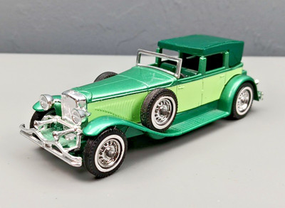 Matchbox Models of Yesteryear Y-4 1930 Model J Duesenberg Town Car 1976 Green