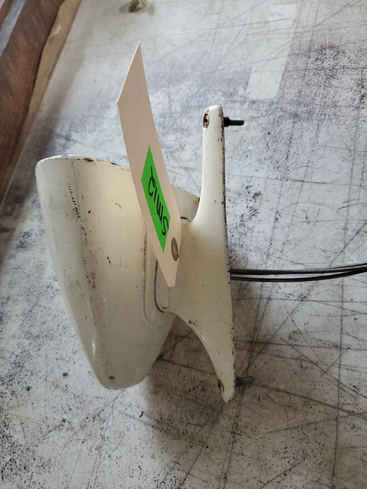 Espejo retrovisor lateral Ford Maverick 1970 puerta del conductor OEM usado blanco Foto 3 de 4