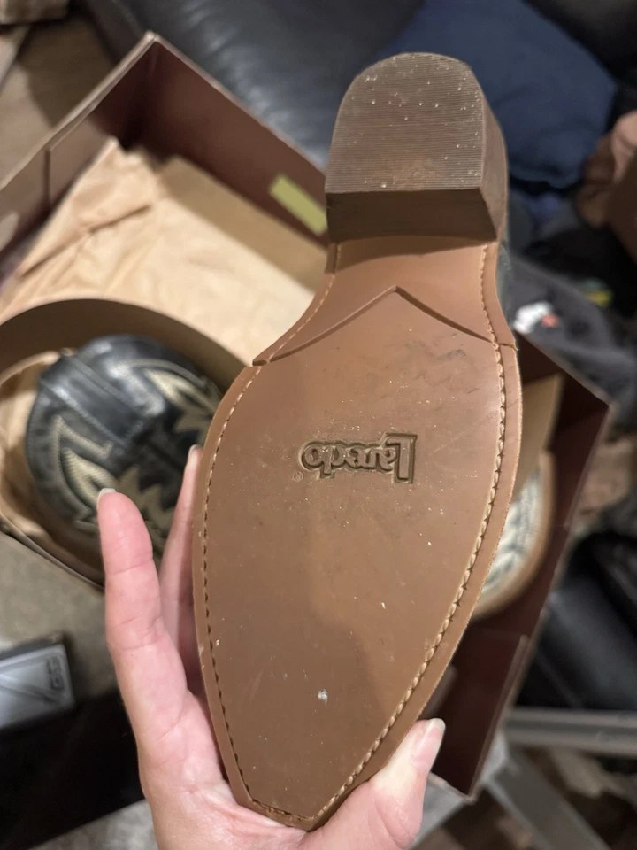 Bota para mujer Laredo Maddie Western de cuero envejecido talla 7,5 W Foto 4 de 4