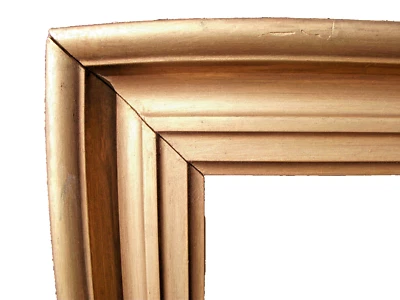 Cadre XIXème en bois doré de 44,5 X 36,5 Feuil 33,8 X 25,8 cm épaisseur 4 cm - Photo 1/4