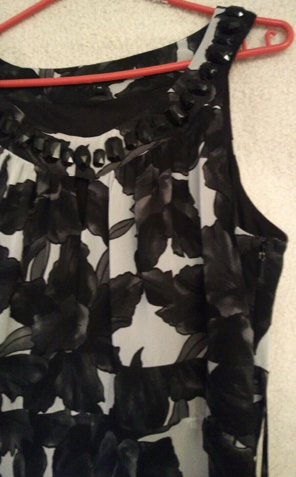 Gr 40/42 Debenhams Kleid schwarz weiß ausgefallen schön neuwertig Maße beachten - Bild 4 von 4