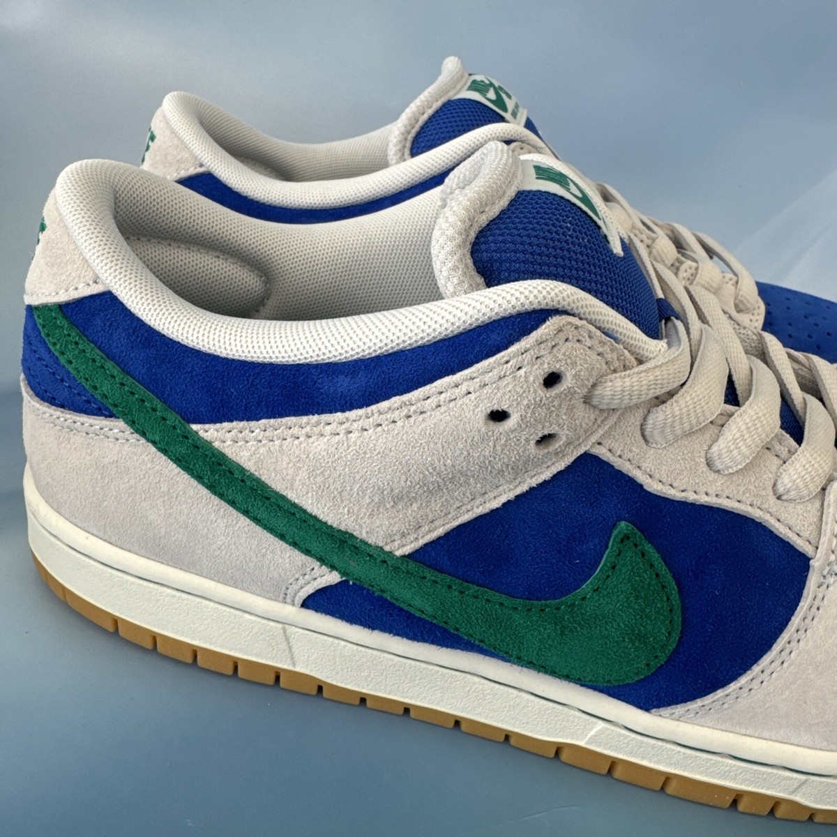 靴 Nike SB \"Phantom/Malachite/Hyper \" The Nike SB Dunk Low 