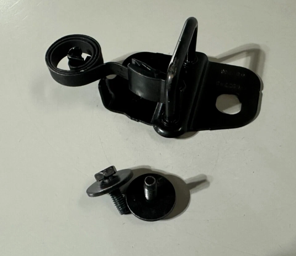 Chevy Cobalt Pontiac G5 2005-2010 cierre de tapa de maletero trasero 22697745 OEM Foto 2 de 3