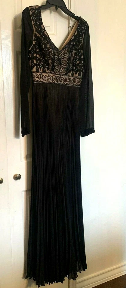 NEW NO TAGS-SUE WONG SHEER FLORAL APPLIQUE/PLEATED BLACK/GOLD EVENING GOWN-6 - Image 3 of 4