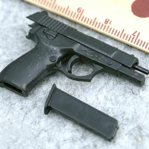 1/6 Gun Weapon Model 4D Assembling Pistol Model For 12" Action Figure Toy - Picture 7 of 8