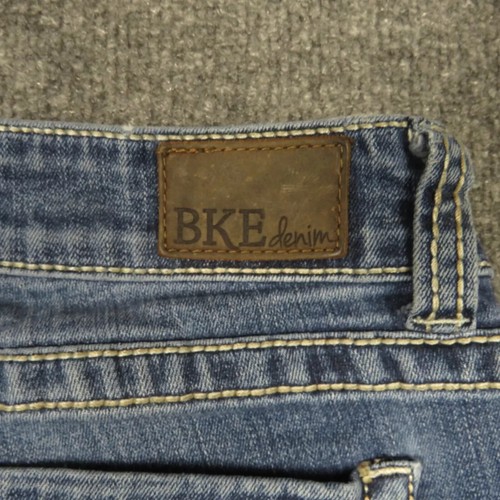 Buckle BKE Jeans Womens Size 27 Sabrina Stylish Tapered Leg Denim 5 Pocket - Picture 13 of 13