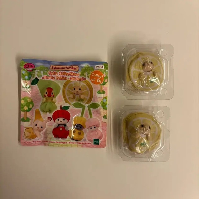 Sylvanian Blind Bag Fruit 2 Lemon Retriever Toy