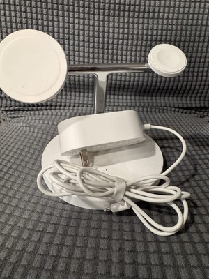 Belkin BoostCharge Pro 3 in-1 MagSafe Wireless Charging iPhone Watch AirPods