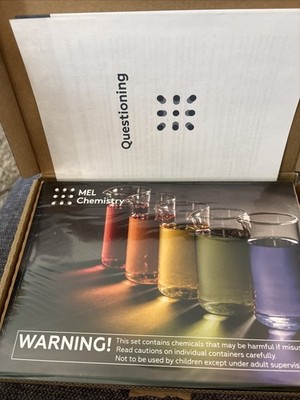 MEL Chemistry Colorful Chemistry 10+ Experiments Science Kit Homeschool NEW