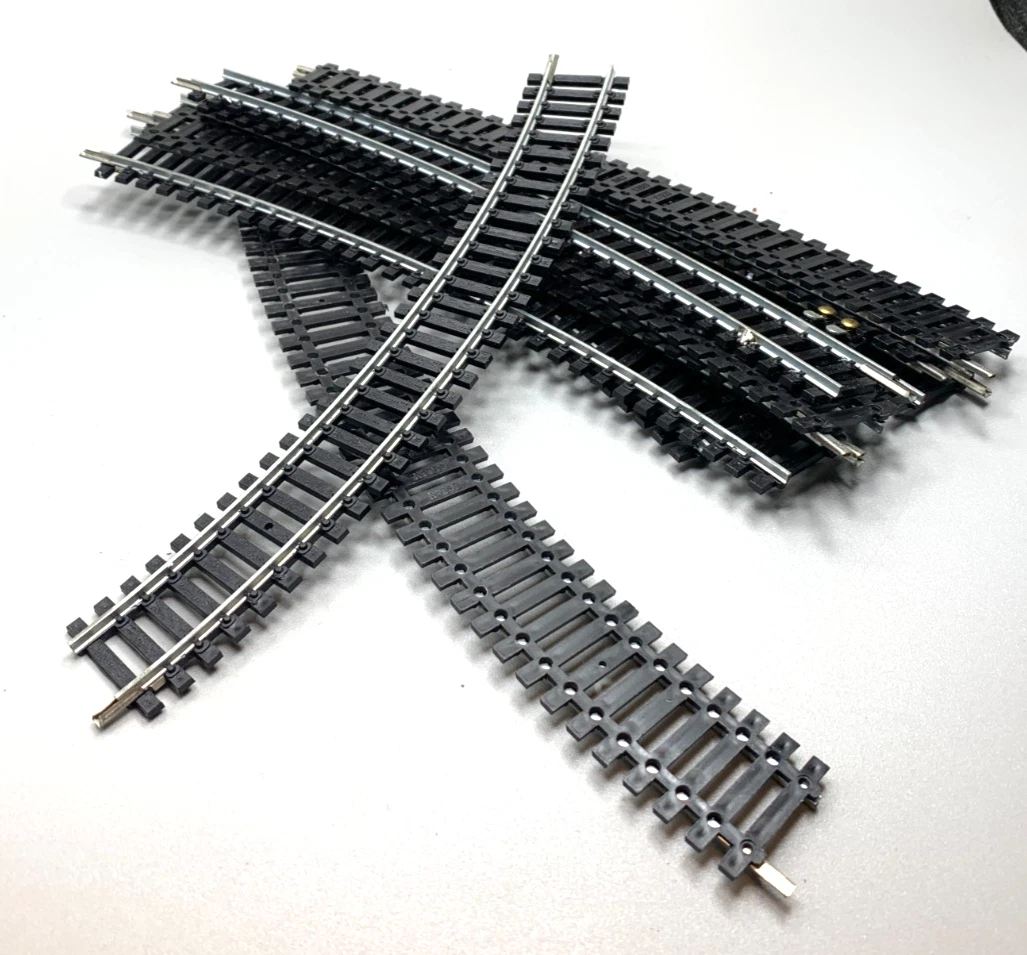 ROCO HO LOT DE 10 RAILS COURBES (3 tailles différentes) - Boutique