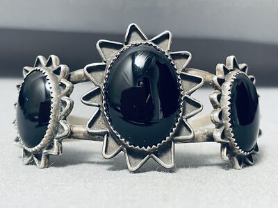 ONE OF THE MOST UNIQUE VINTAGE NAVAJO JET STAR STERLING SILVER BRACELET