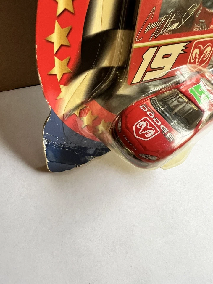 Tarjeta de auto Casey Atwood #19 RedWinners Circle Pit Pass vista previa Dodge NASCAR 1:64. Foto 3 de 4