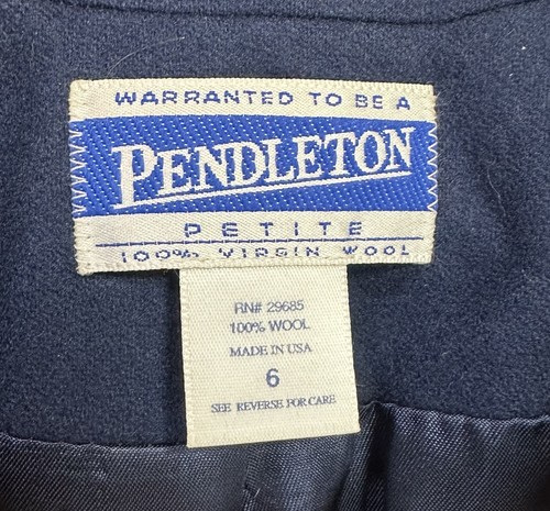 Pendleton Virgin Wool Navy Blazer Womens 6 Petite Vintage Missing 1 Gold Button - Picture 2 of 8