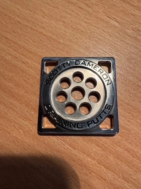 Outil d'alignement de marqueur de balle golf pour l'entraînement des