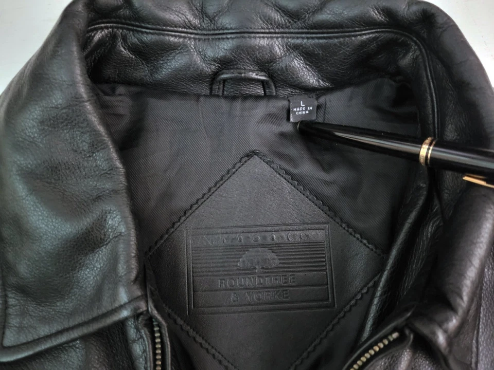 Roundtree & Yorke Black Leather Moto Bomber Full Zip Jacket Men's Large - Image 3 of 4