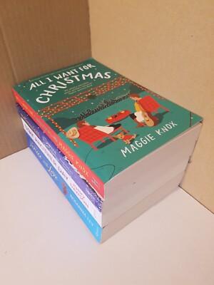 FESTIVE ROMANCE BOOK BUNDLE LOT OF 4 MAGGIE KNOX & OTHERS HOLIDAY READS FREEPOST