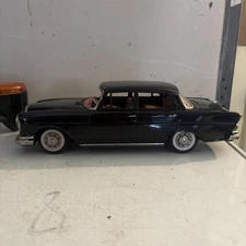 MERCEDES BENZ 220S FOUR DOOR CAR TIN FRICTION TOY CAR WITH LIFT BY SSS OF JAPAN