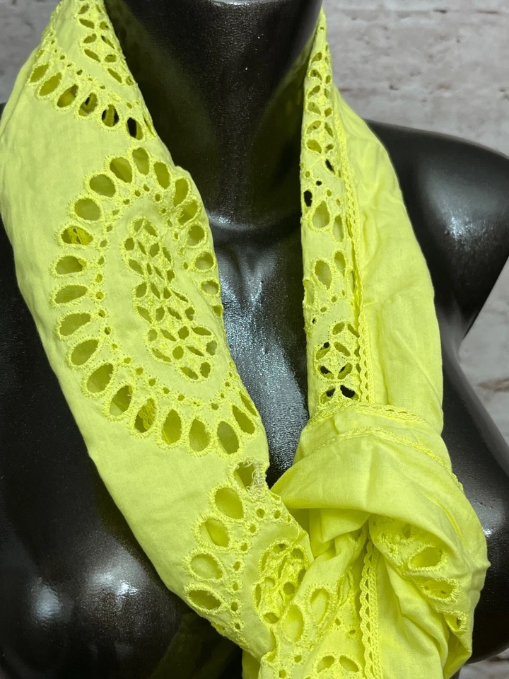 Bufanda Gap 100 % algodón ojales cuello rectangular acento cadera Chartreuse amarilla nueva con etiquetas Foto 2 de 4