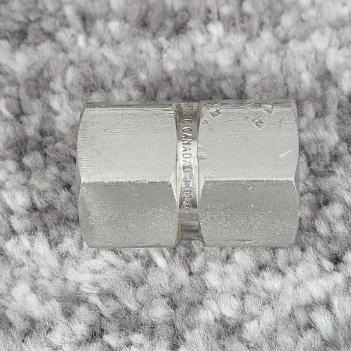 Swagelok 316 Stainless Steel NPT 1/2" Female Pipe Coupling Fitting