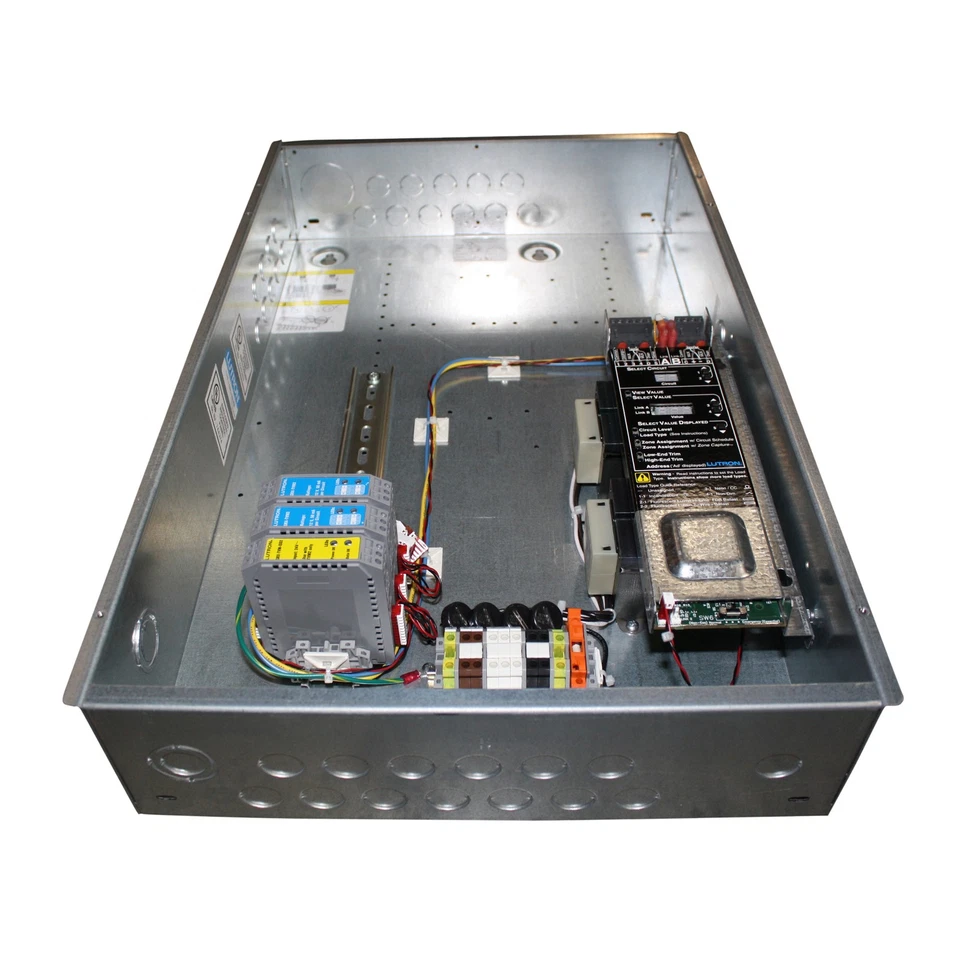 LUTRON TVM4-FT-CGP940 TVM4-FT TVM 120/277V GRAFIK EYE LIGHTING CONTROL PANEL - Image 2 of 4