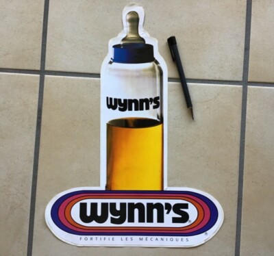 Großer alter Aufkleber Sticker WYNN S Additive Schmiermittel Flasche WYNNS Vintage