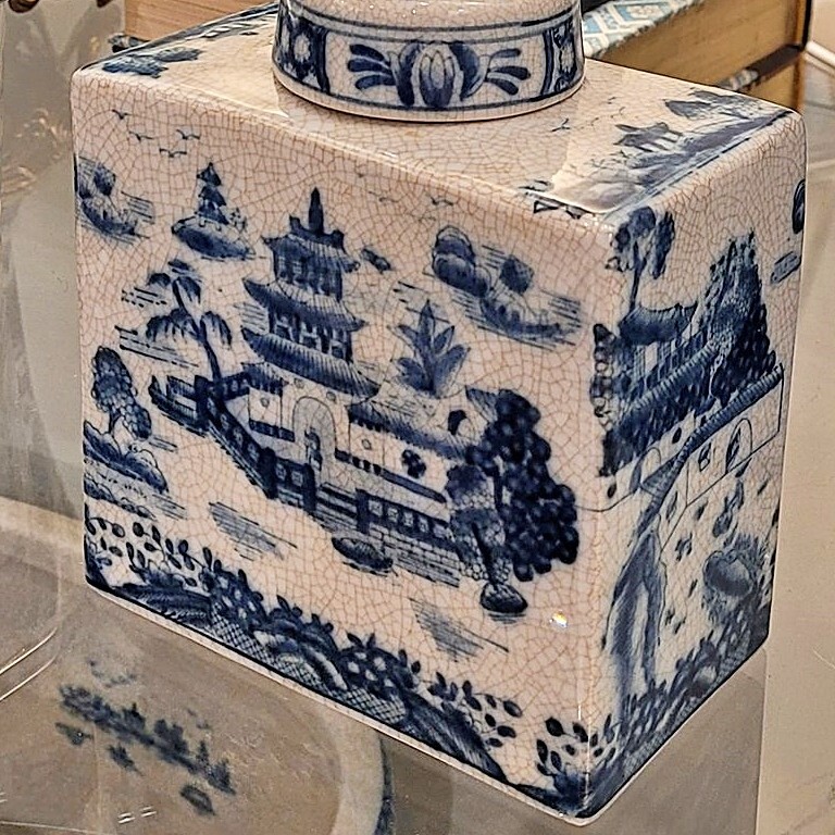 Blue, White Rectangular Box Chinoiserie Lamp. Hand Painted. With Lampshade.