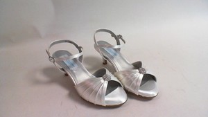 dyeable wedding shoes low heel