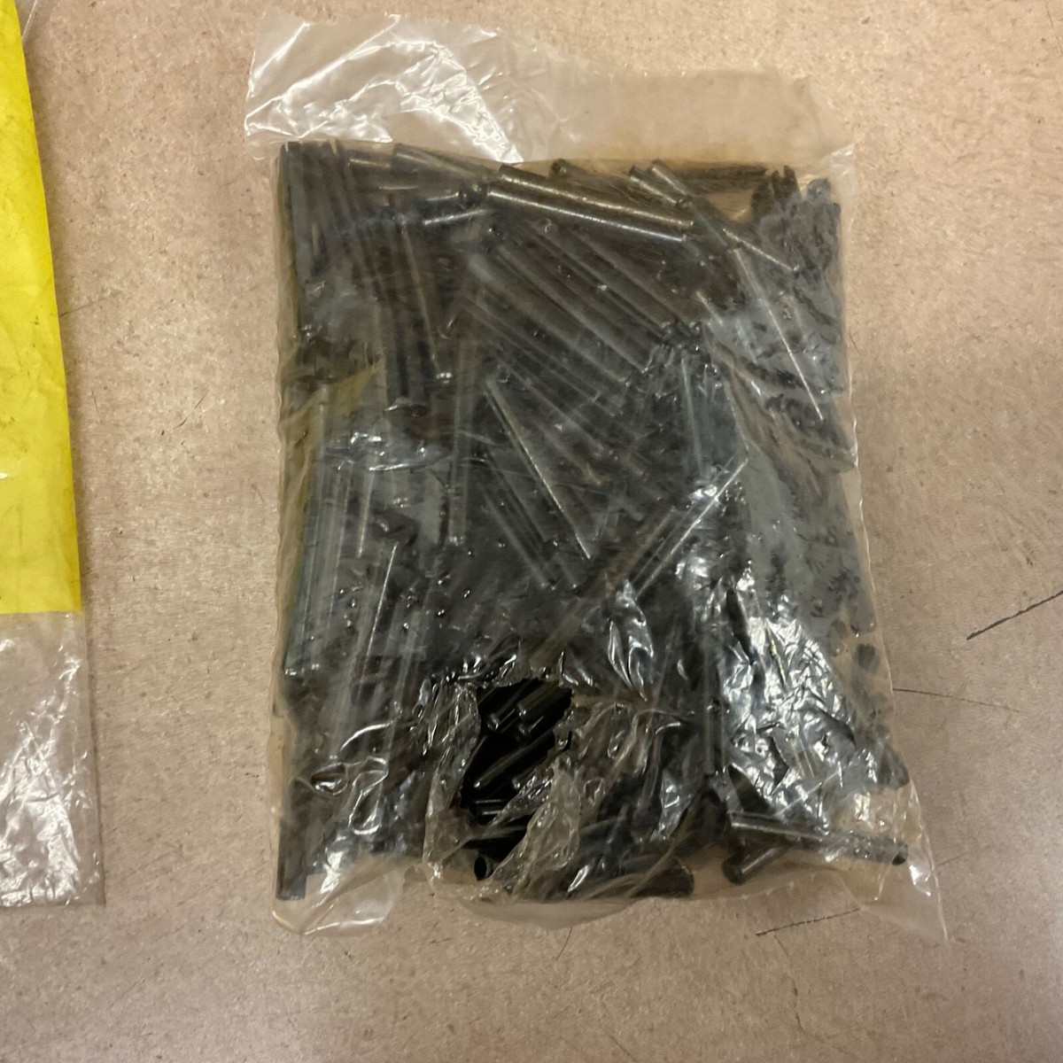 Rullo Guida In Acciaio A Saldare Per Portoni Industriali - 161 Brevetti Adem - Foto 7