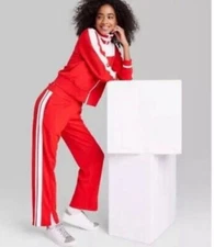 NWT Women’s Wild Fable Track Suit 