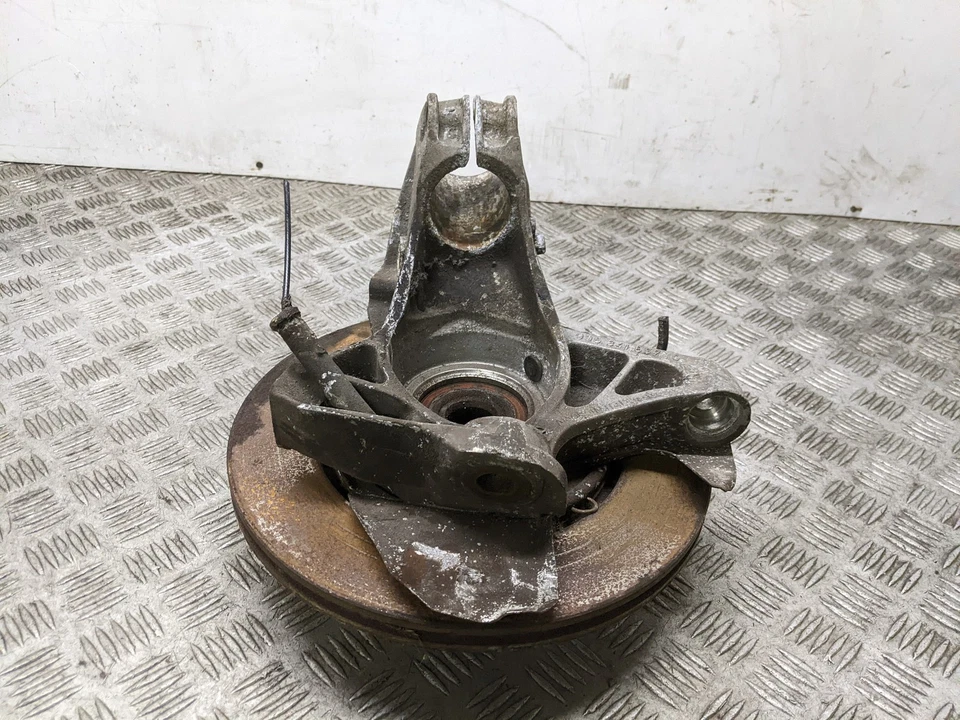 Porsche Boxster 986 Convertible 1996-1999 2.5 Buje (o/s Piloto Trasero) 99634165710 Foto 2 de 4