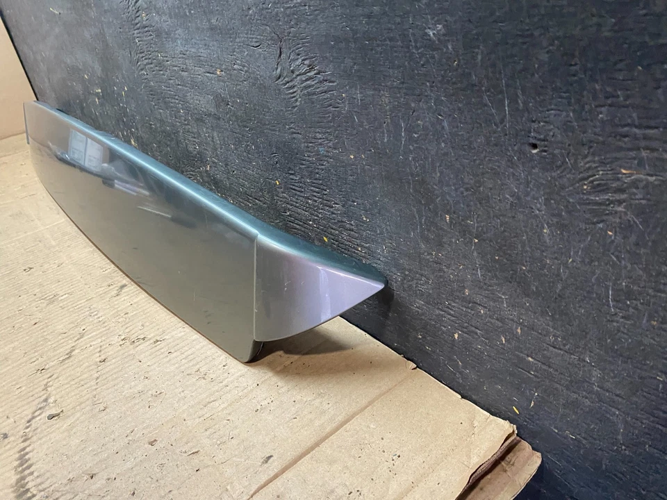 2006-2012 Toyota RAV4 Rear Upper Liftgate Spoiler Hatch 3RD Brake Light U6456 DG - Image 2 of 4