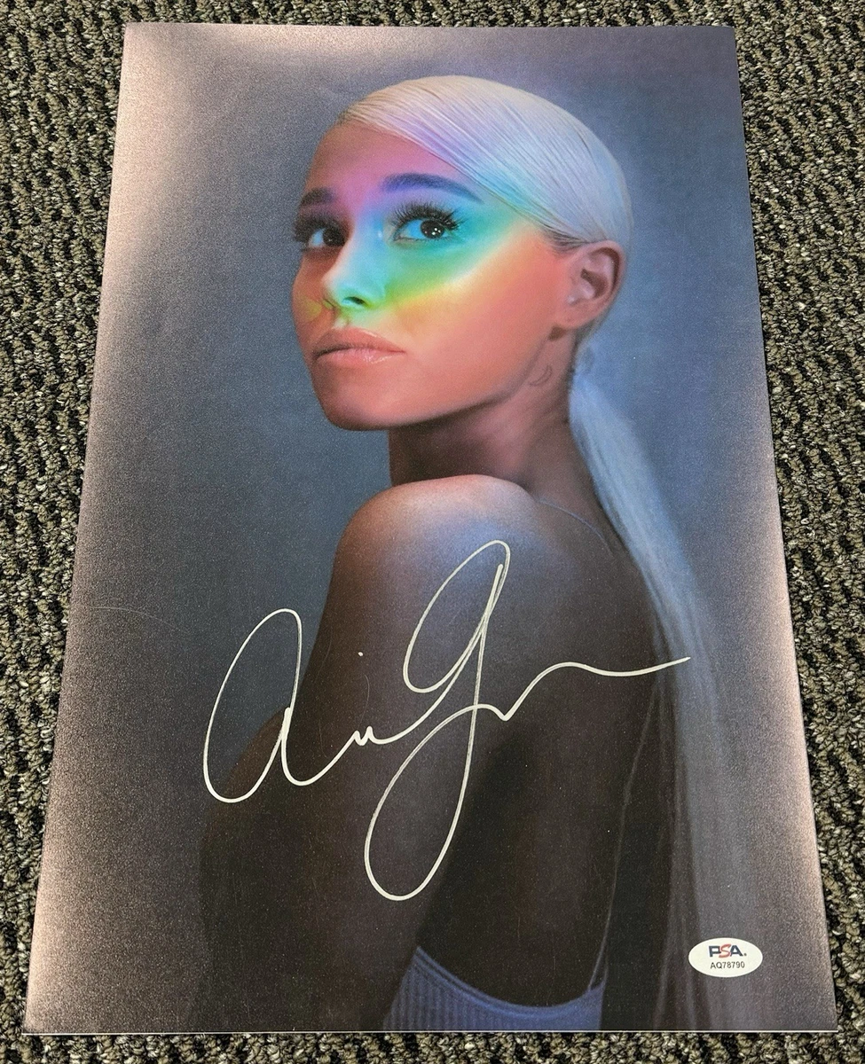 Preços baixos em Ariana Grande Autógrafo | eBay