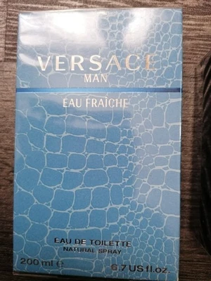 Versace Man Eau Fraiche 200ml Eau de Toilette Spray for Men