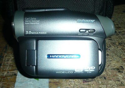Sony DCR-DVD403 Handycam Video DVD Recorder Camcorder Model